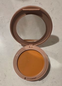 No Makeup Makeup Foundation
