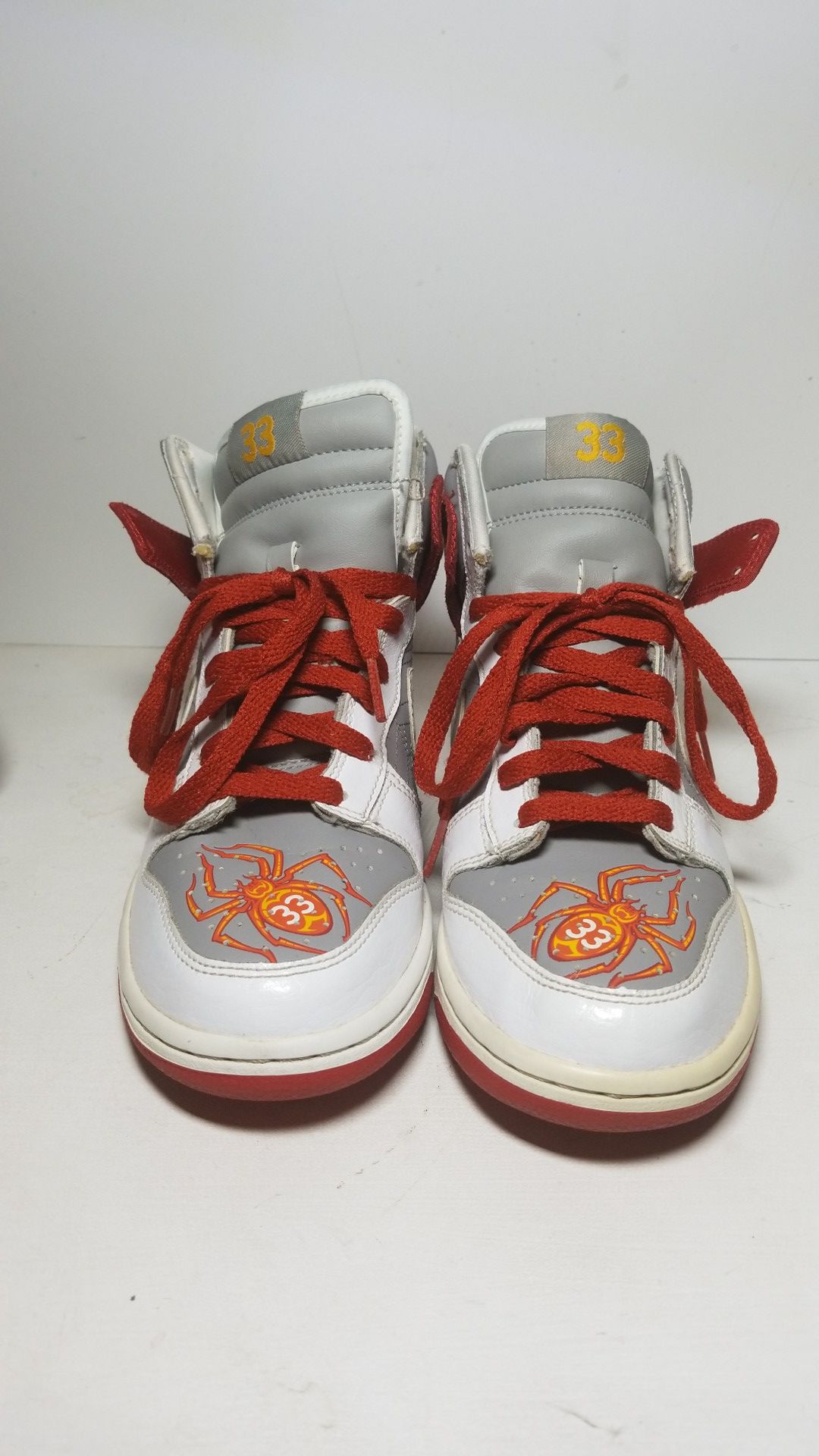 Nike Dunk High Premium Spider 33 Sneakers Youth 5.5Y for Sale in Chicago, IL OfferUp
