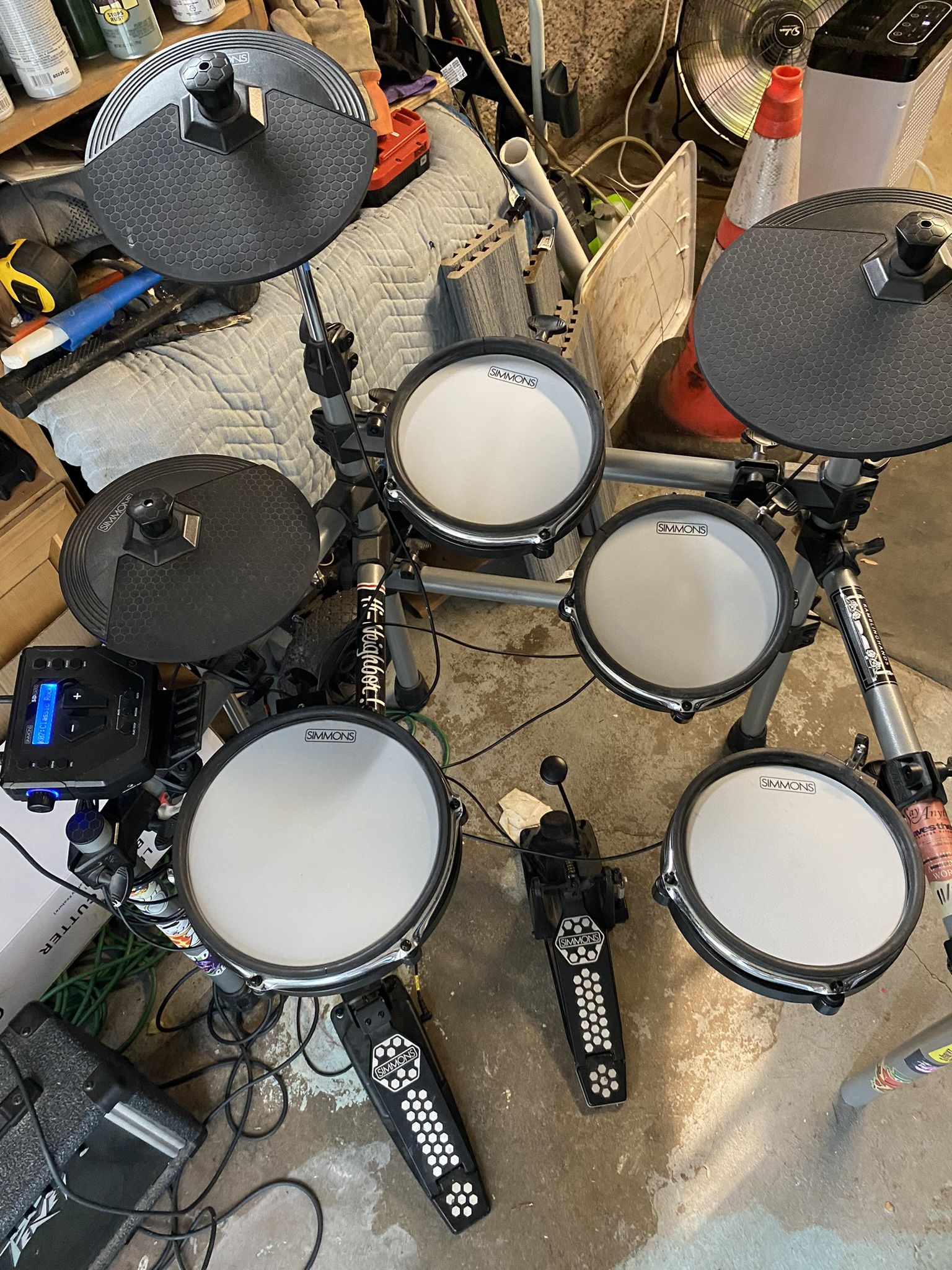 Simons SD550 electronic drum set.