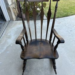Nichols & Stone Wooden Rocking Chair 