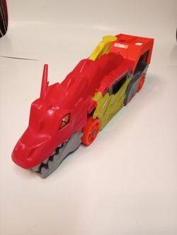 Hot Wheels Dragon Car hauler