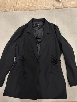 Torrid black jacket Size 2 NWOT