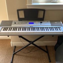 Yamaha Keyboard 