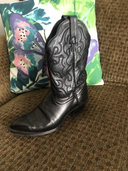 Woman Western Boots Black Size 7.5