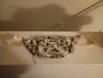 Steve Madden Fanny Pack