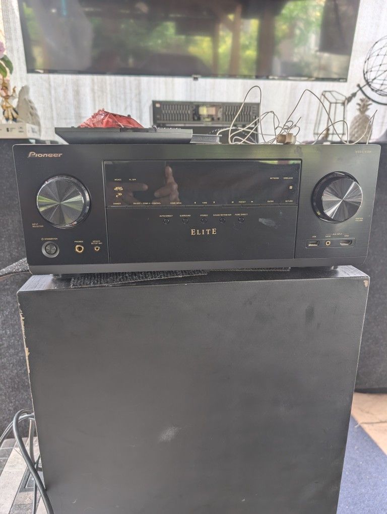 Pioneer Elite VSX-LX301Surround AV Receiver 7.1.2