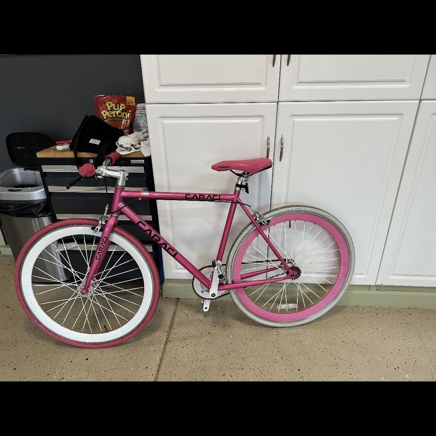 Caraci bike hotsell pink