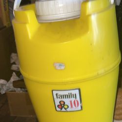 Vintage Family 10 Quart Beverage Dispenser