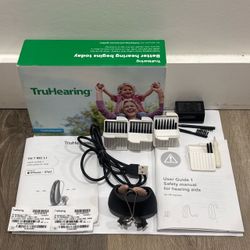 The TruHearing TH ADVANCED 7 RIC LI Bluetooth Bundle is a set of hearing aids that come with a left and right device, each with 8GB of memory