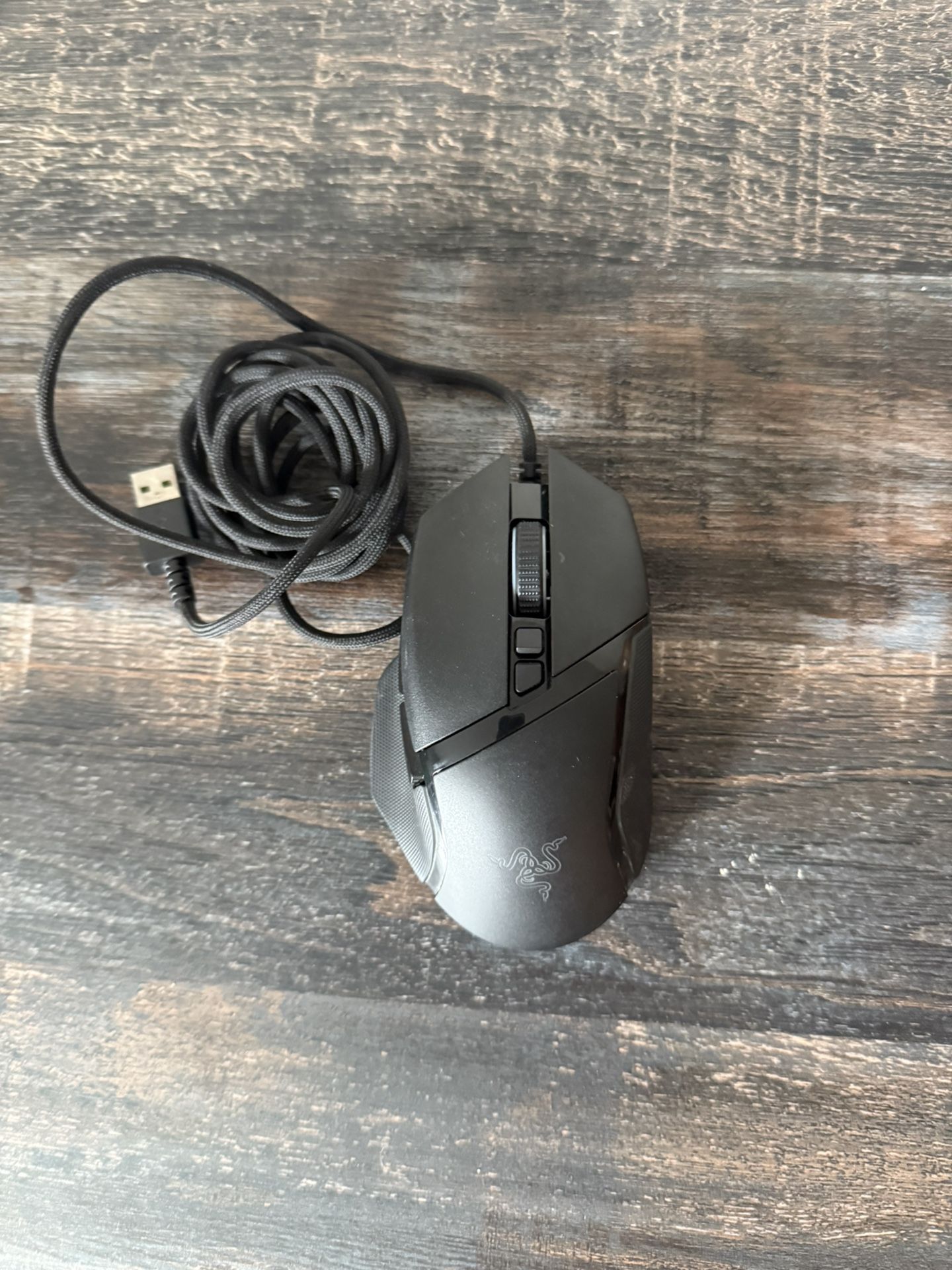 Razer Basilisk V3 Customizable Ergonomic Gaming Mouse: Fastest Gaming Mouse Switch - Chroma RGB Light