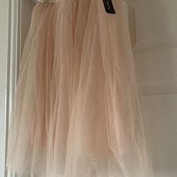 NEW Peach Rosa Tulle Skirt With Tags