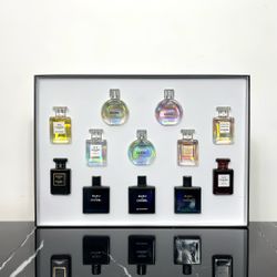 【Best Gift】CHANEL Authentic Perfume Gift Set｜Brand New with Box｜12 Bottles