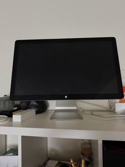 Apple 27” Thunderbolt Display Monitor