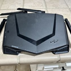 Netgear Nighthawk Router XR500 with Range Extender 