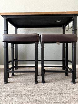 Linon Austin Pub / Counter Set (3-Piece)