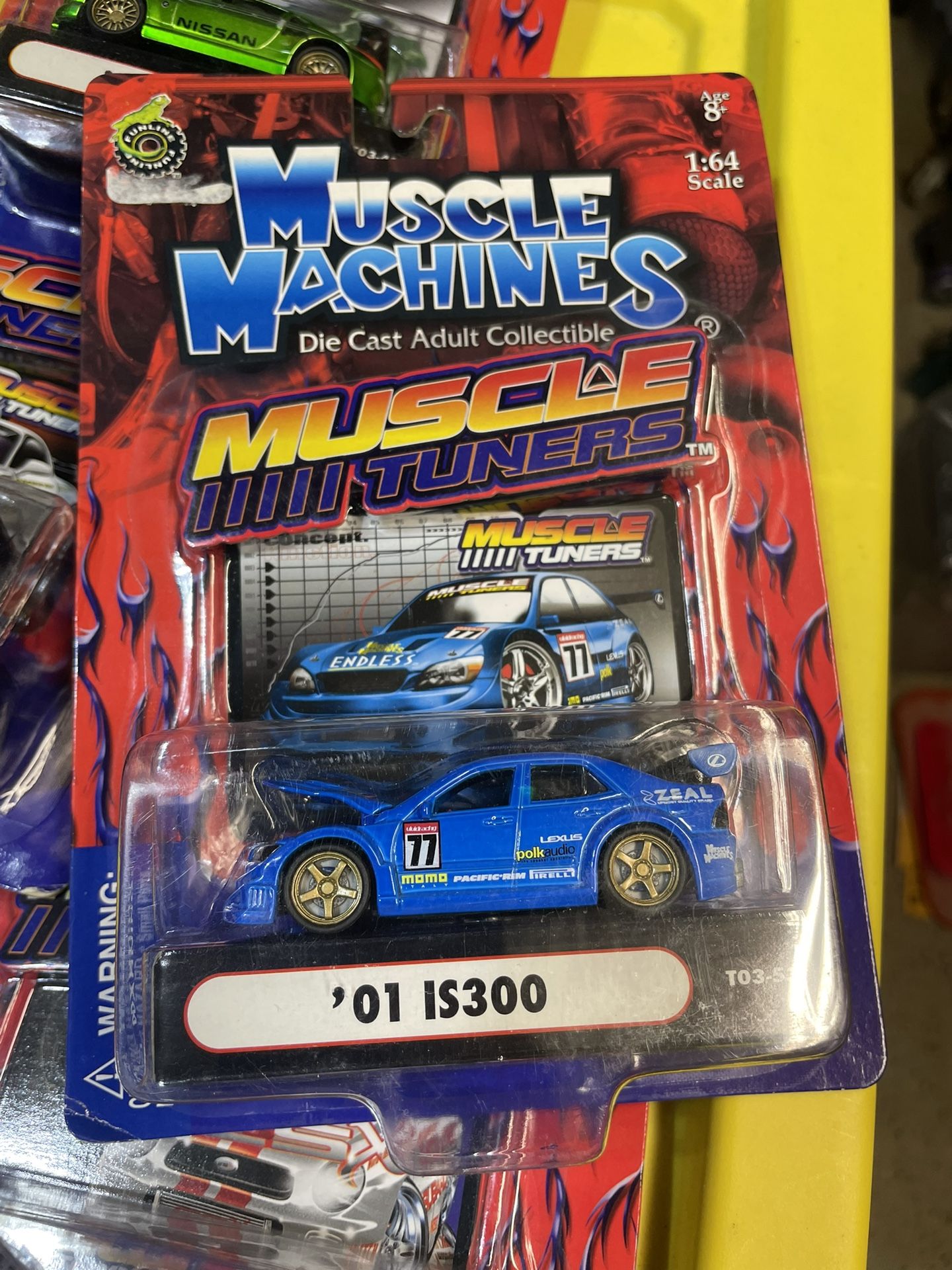 MUSCLE MACHINES（マッスルマシーン）2001 レクサス IS300の落札