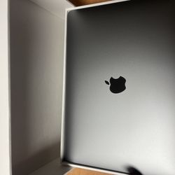 Mac book air 13 inch 