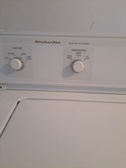Clean Kitchen Aide Washer and Dryer set