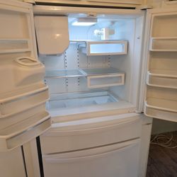 fridge 2020 like new