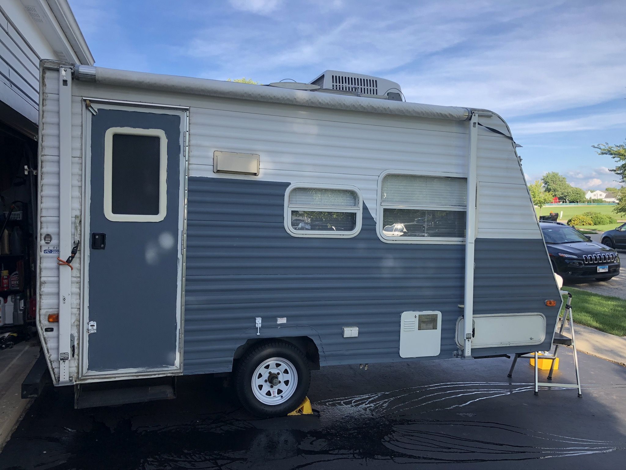 Cabana Travel Trailer /RV