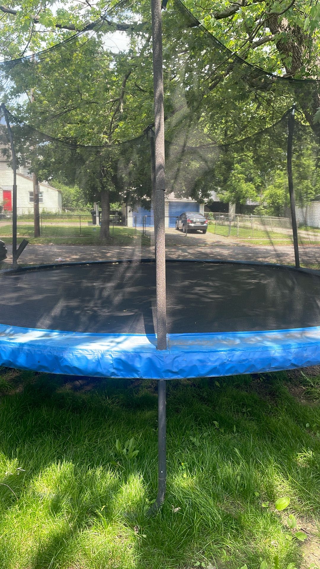 Trampoline