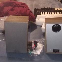 BESTISAN 2.0 Bluetooth Monitor Speakers 