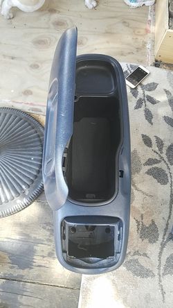 Chevy caprice center console