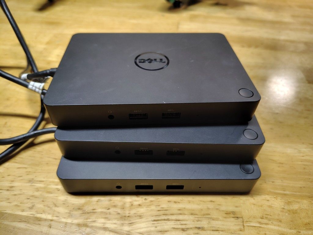 3 Dell WD15 K17A