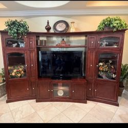 Entertainment Center 