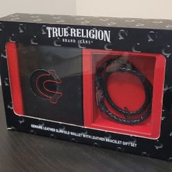 True Religion Leather Wallet & Bracelet Set