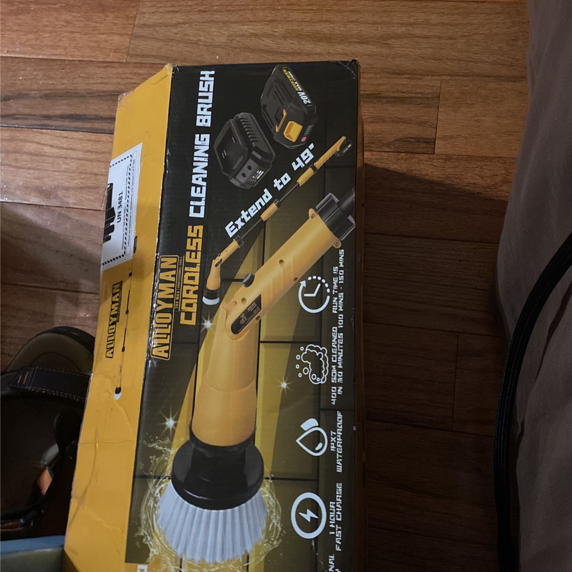1000RPM Electric Spin Scrubber, 20V Cordless Cleaning Brush with Adjustable Extension Arm, 4 Replaceable Cleaning Heads, Hook and Gloves, 1 Hour Fast