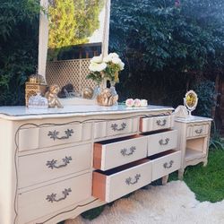 Mid Century French 3pc Bedroom Dresser Set