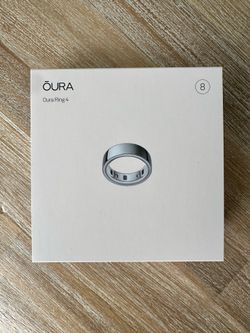 Oura Ring 4, Size 8, Silver, Brand New