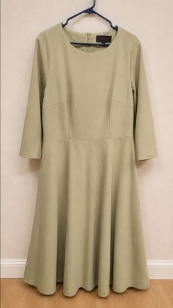Dress Tells 2X Sage Green A-Line Dress – 3/4 Sleeve, Flowy & Elegant
