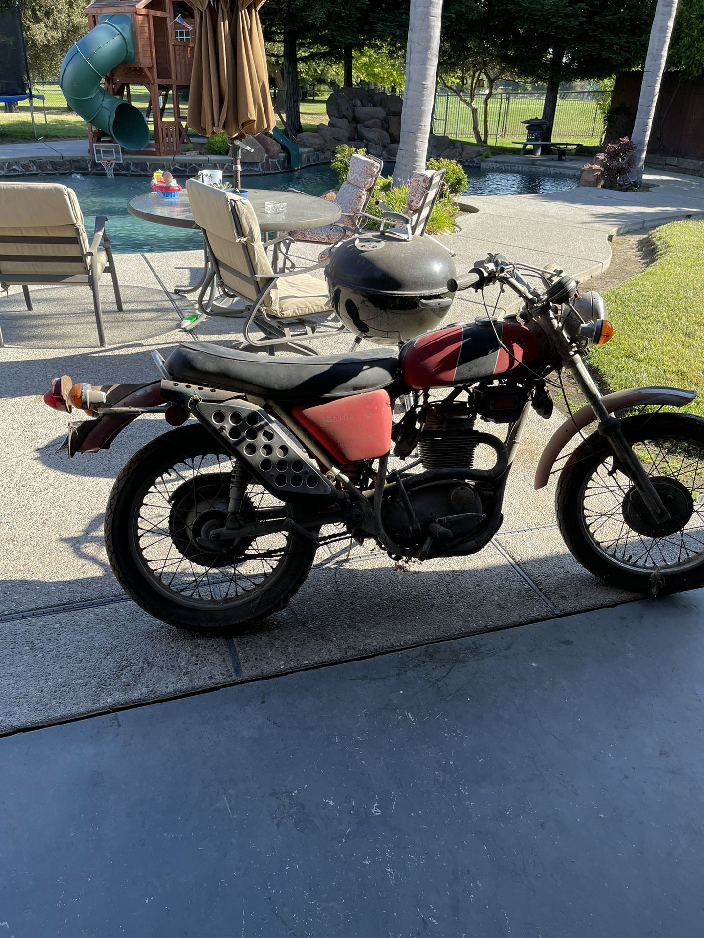 1972 BSA 250 Gold Star