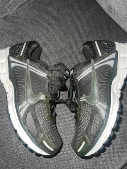 Nike Vomero 5 New 9.5 Women 8 Men Sequoia Green