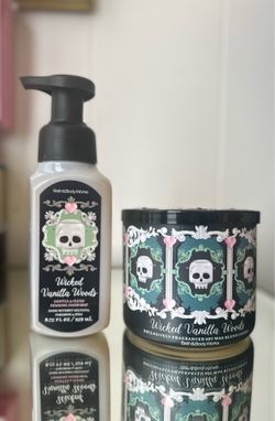 Bath & Body Works Wicked Vanilla Woods Bundle – Foaming Soap + 3-Wick Candle