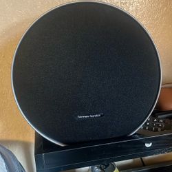 Harman/Kardon Onyx Studio 9