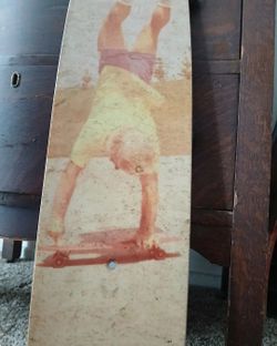 Vintage Skateboard Russell Howell for Sale in Huntington
