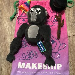 Gorilla Tag Plushe