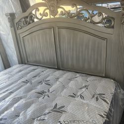 Cama Queen Size Nueva En Caja Incluye Colchones
