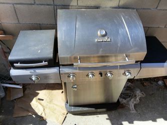 Propane bbq grill