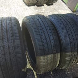 (4) 255 55 20 Yokohama Used Tires 80%tread