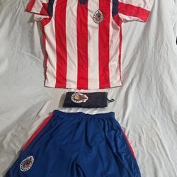 Chivas USA -    MLS  Youth  Soccer Kit     Unisex.  Size 14