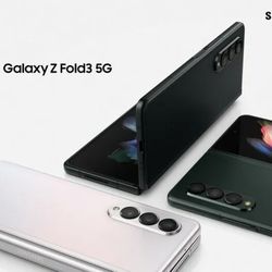 Samsung GALAXY Z Fold 3 