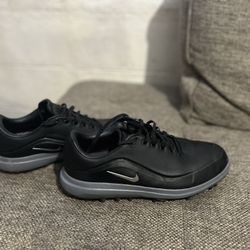 Black Nike Golf Shoes