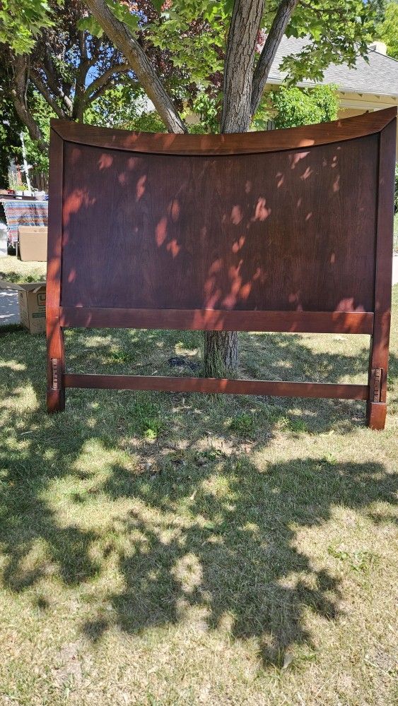 Beautiful Queen Wood Headboard, footboard, side rails
