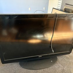 52” Sanyo TV