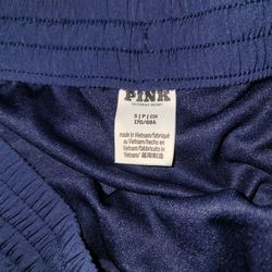 New Victoria secret pink active wear shorts size medium with pockets