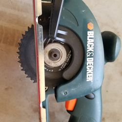 compact circular trim saw